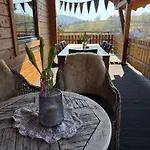 Lejlighed Blockbohlen Holzhaus Mit Sauna, Outdoor Jacuzzi Und Badeteich