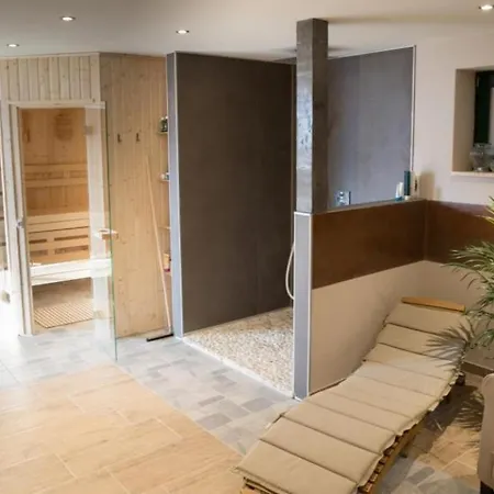 Apartment Neu Auszeit Am Kueppel Sauna Und Badeteich Gersfeld