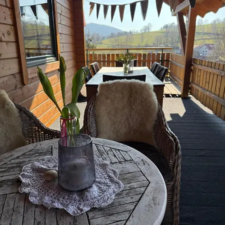 Apartamento Blockbohlen Holzhaus Mit Sauna, Outdoor Jacuzzi Und Badeteich
