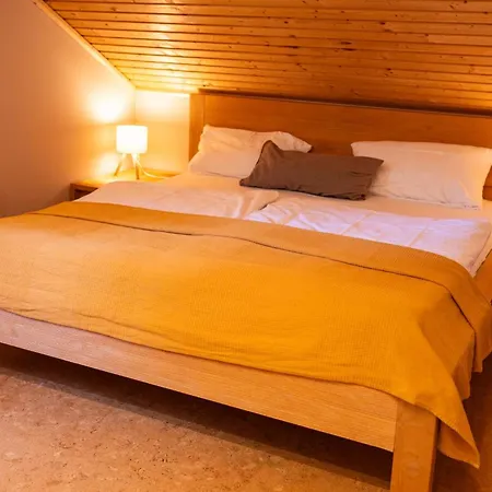 Holzhaus Auszeit Am Kueppel & Bright Collection * 게르슈펠트