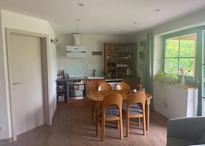 Blockbohlen Holzhaus Mit Sauna, Outdoor Jacuzzi Und Badeteich * Герсфельд