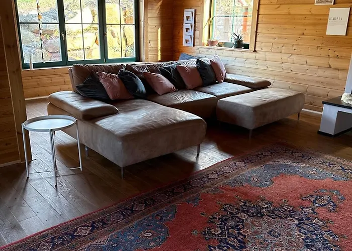 Blockbohlen Holzhaus Mit Sauna, Outdoor Jacuzzi Und Badeteich * Герсфельд