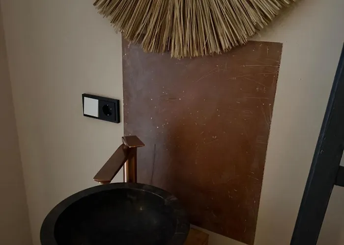 Апартаменты Blockbohlen Holzhaus Mit Sauna, Outdoor Jacuzzi Und Badeteich *