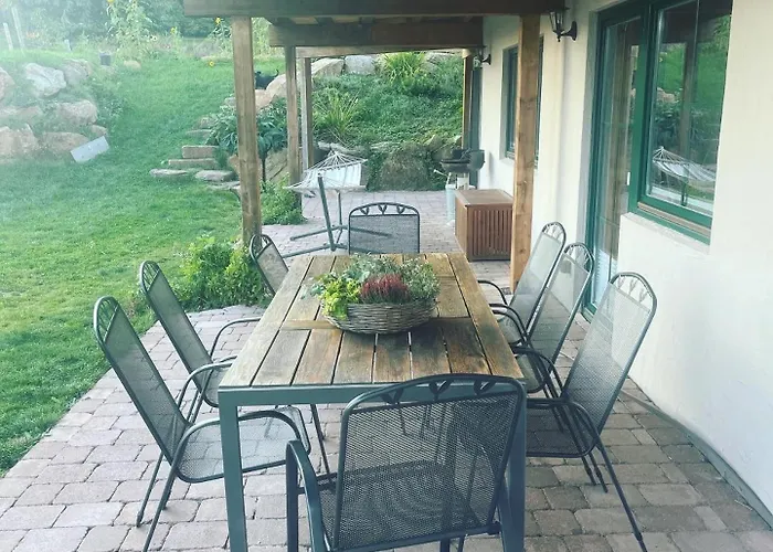 Blockbohlen Holzhaus Mit Sauna, Outdoor Jacuzzi Und Badeteich Апартаменты *